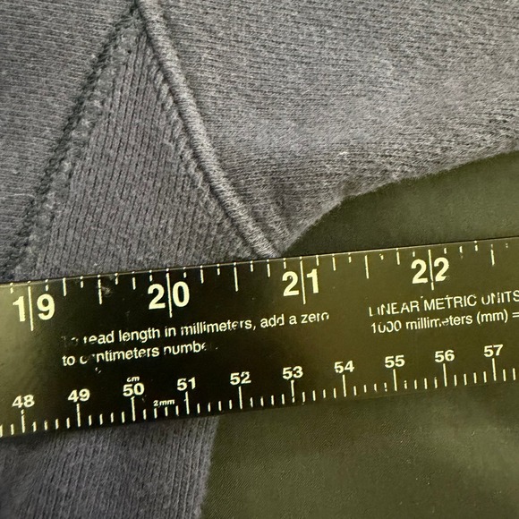 Vintage Champion Reverse Weave Womens Size Medium Cropped Crewneck Sweatshirt - Picture 5 of 6